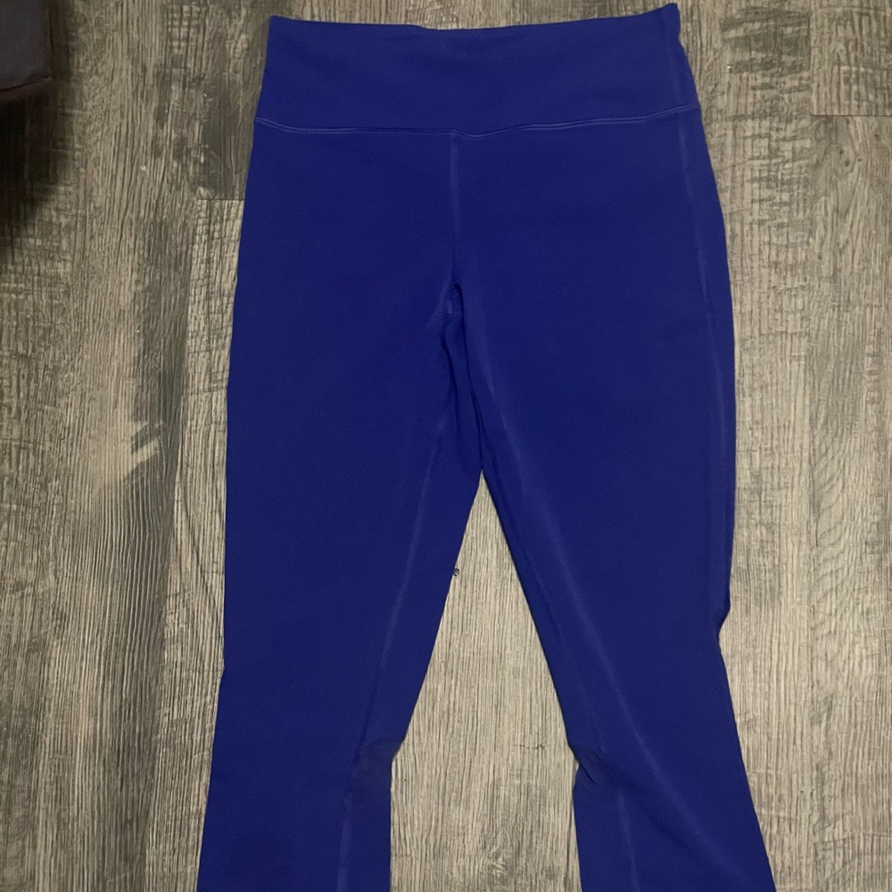 royal blue under armor 3/4 leggings